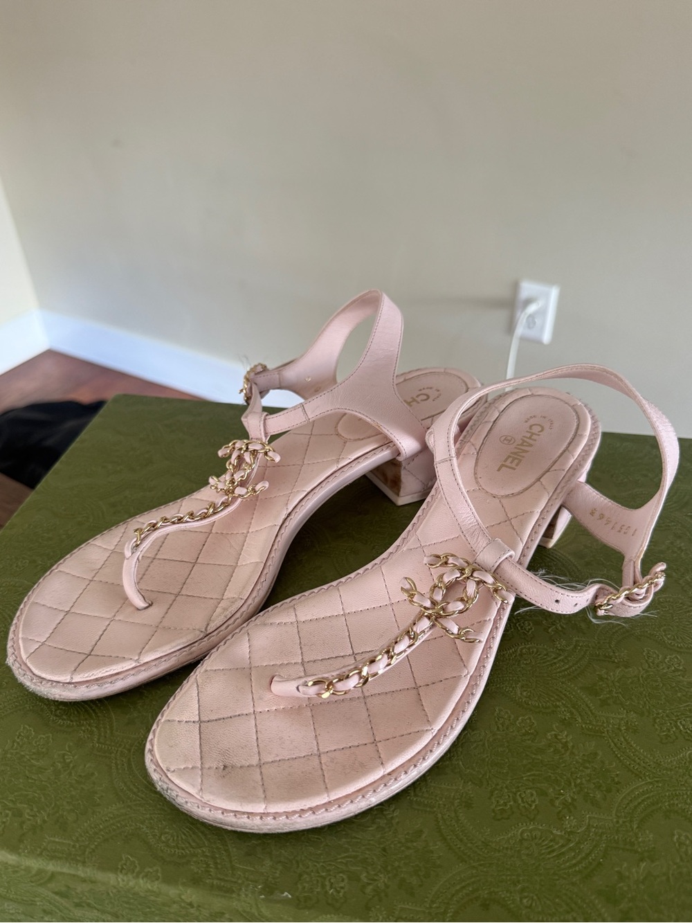 CHANEL Blush Pink Quilted Leather Slingback Sandals with Gold Chain CC